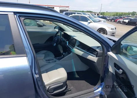 2020 Kia Niro Touring Sport from USA, damaged, VIN KNDCC3LC2L5419955